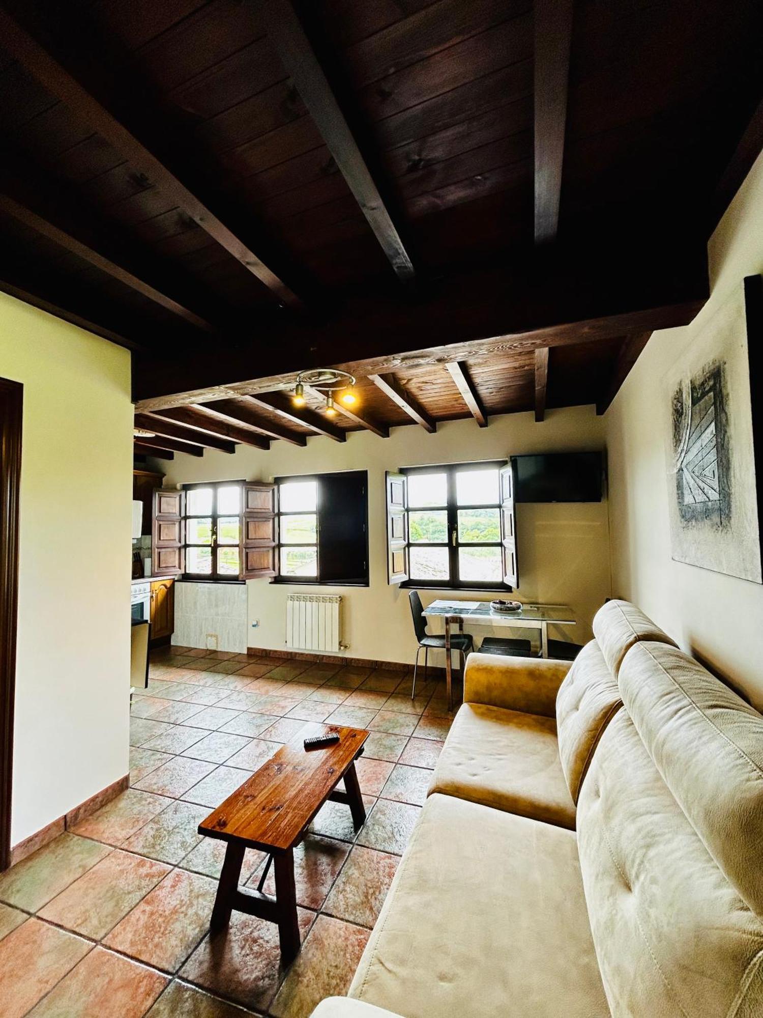 Ferienwohnung Casa La Maestra Les Arriondes Exterior foto