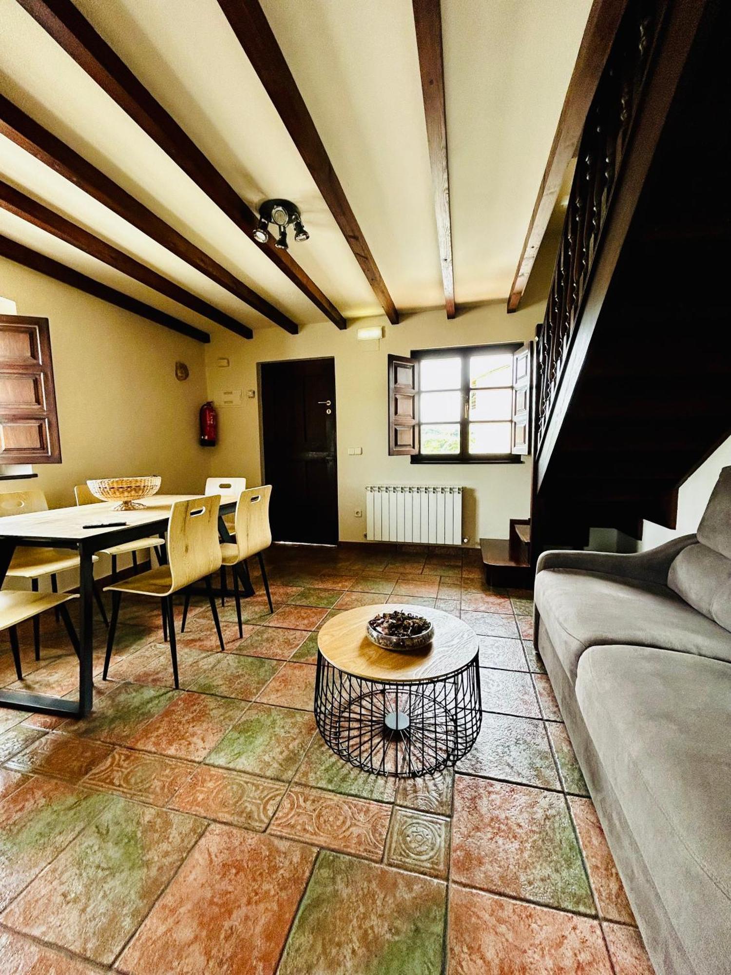 Ferienwohnung Casa La Maestra Les Arriondes Exterior foto