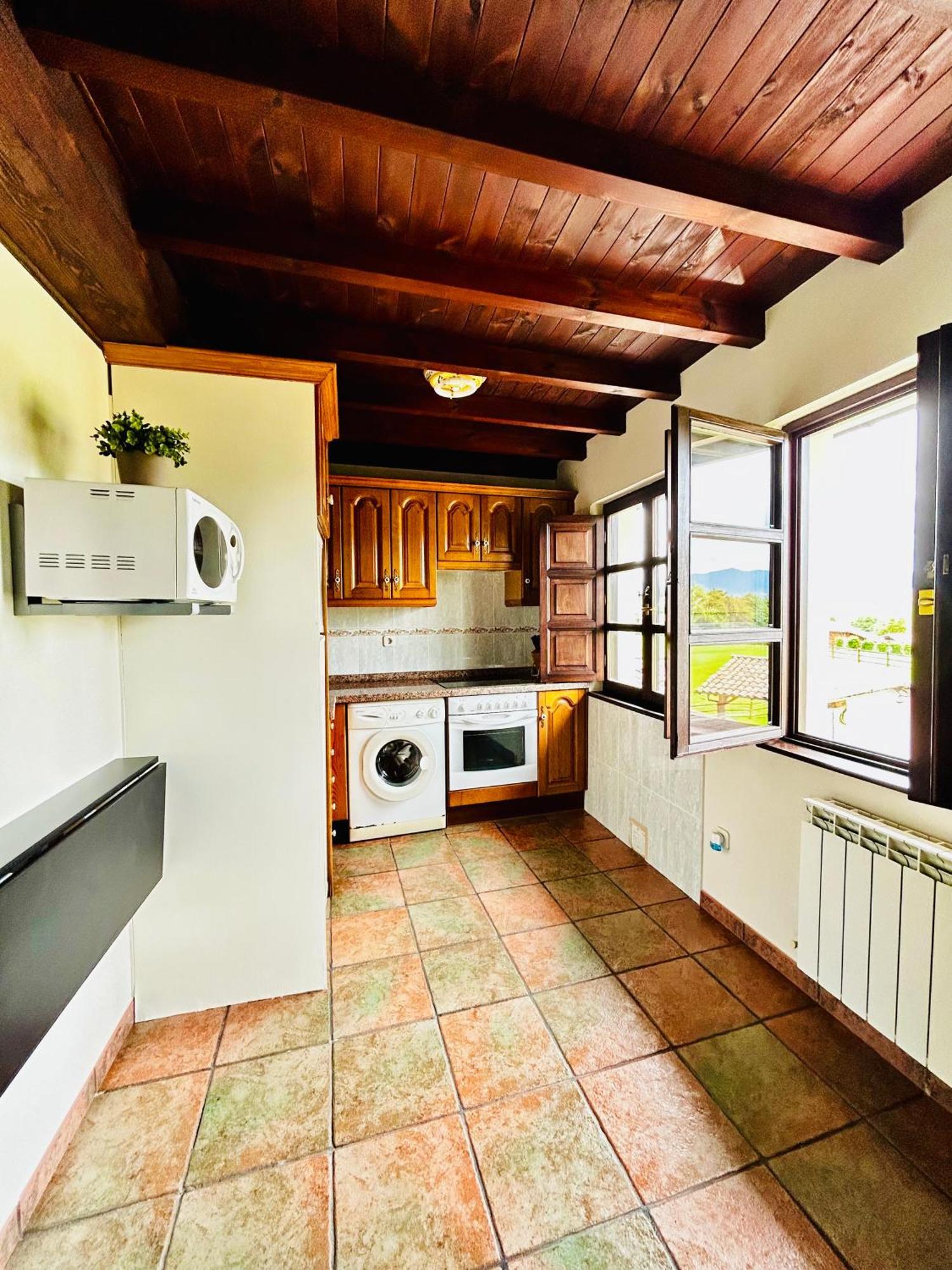 Ferienwohnung Casa La Maestra Les Arriondes Exterior foto